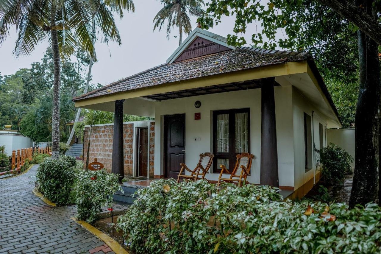 The World Backwaters, Alleppey Kumarakom Exterior photo